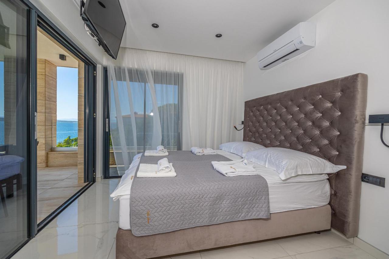 Villa Lana Crikvenica Exterior foto